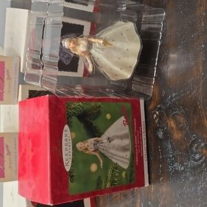 Barbie Keepsake Ornament Hallmark Special 2001 Edition
